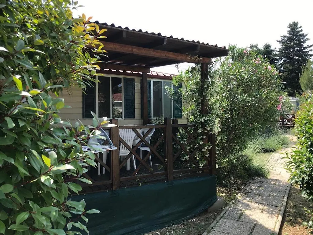 Camping Media Mobile Homes In Brioni Sunny Camping Pula 2*,