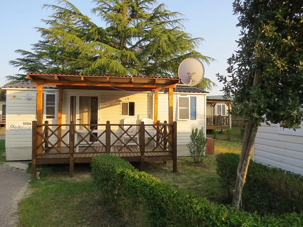 Camping Media Mobile Homes In Brioni Sunny Camping Pula Ferienpark