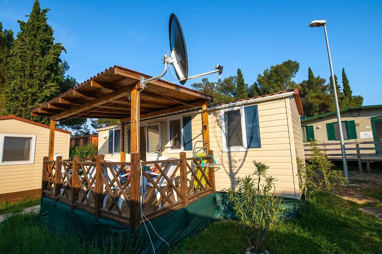 Camping Media Mobile Homes In Brioni Sunny Camping Pula 2*,  Kroatien