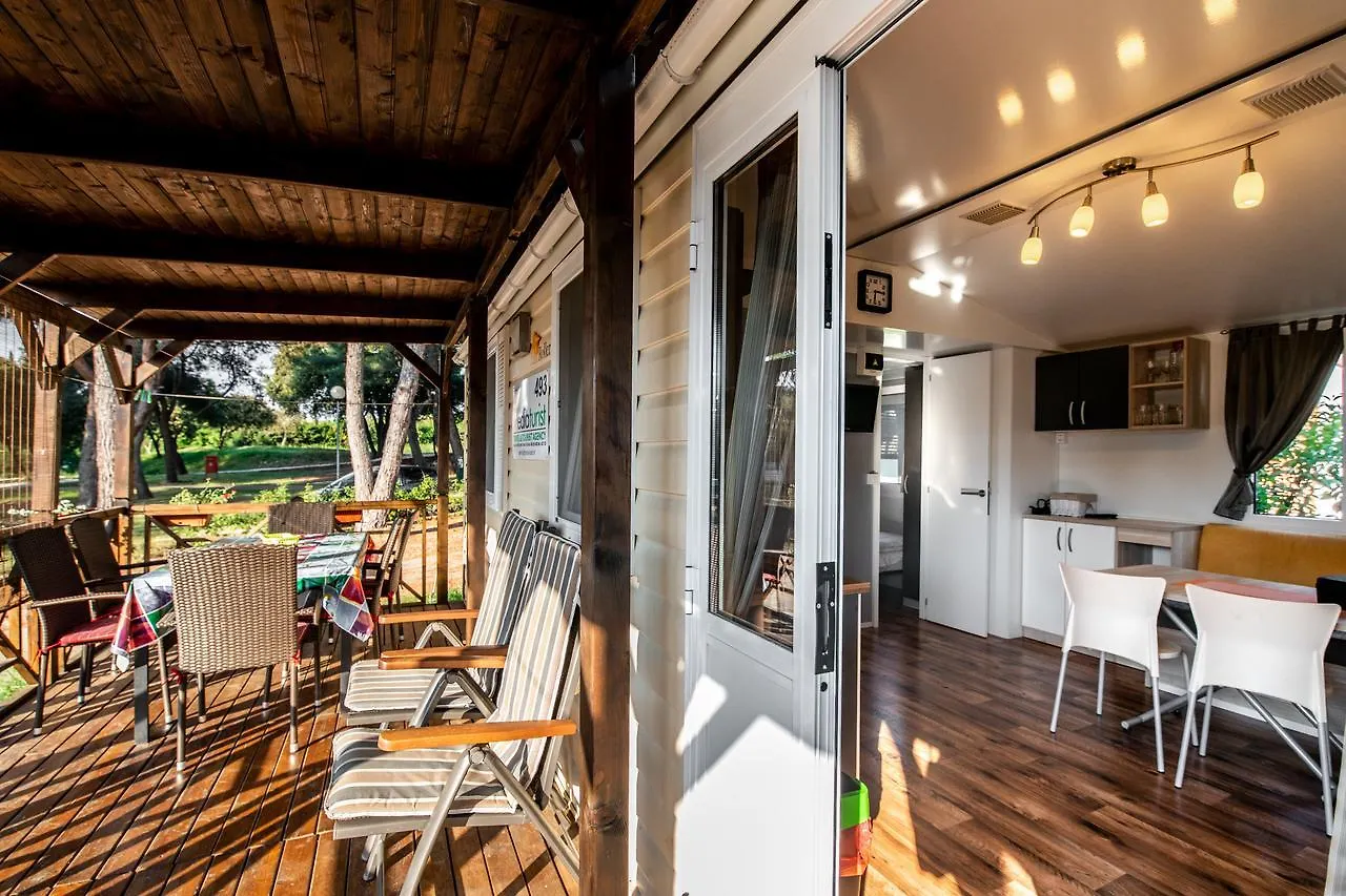Camping Media Mobile Homes In Brioni Sunny Camping Pula 2*,  Kroatien