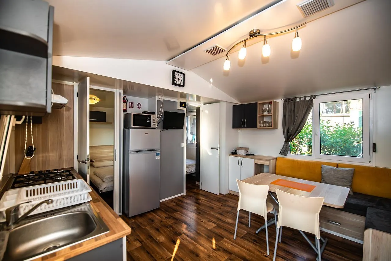 Camping Media Mobile Homes In Brioni Sunny Camping Pula Kroatien